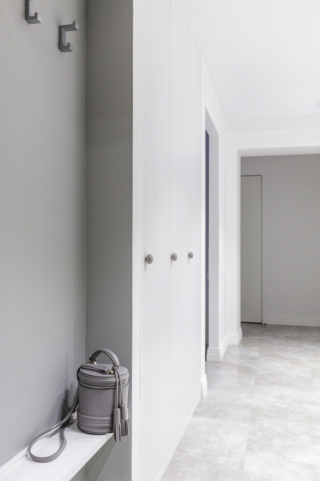 Корпусная мебель в современном стиле для всех жилых зон