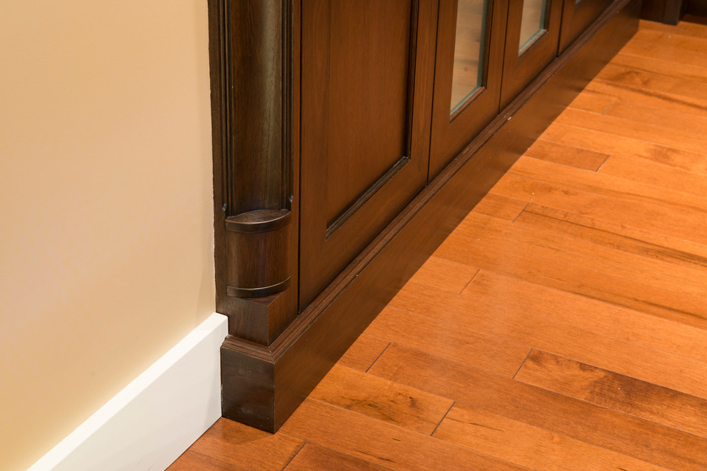 Home design - transitional home design idea in Vancouver