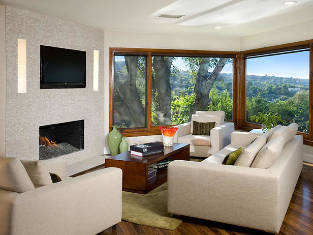 Photo of a contemporary living room in San Luis Obispo.