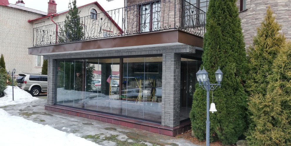 Остекление террасы конструкциями LUMON