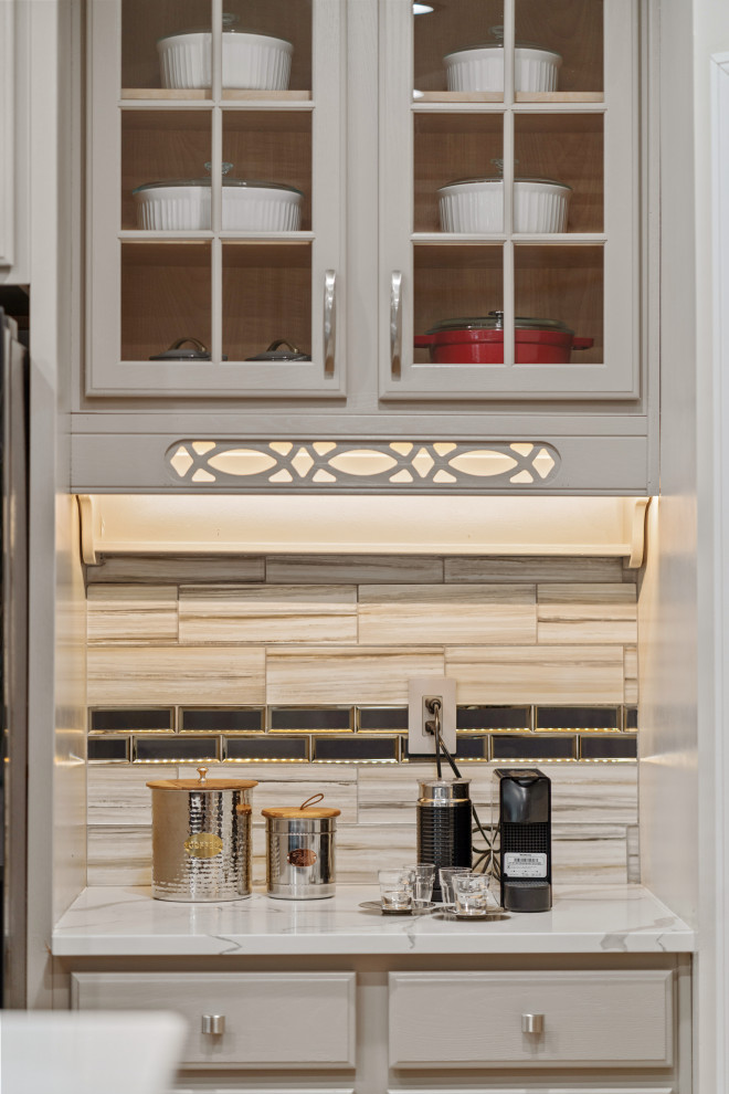 Transitional home design photo in DC Metro