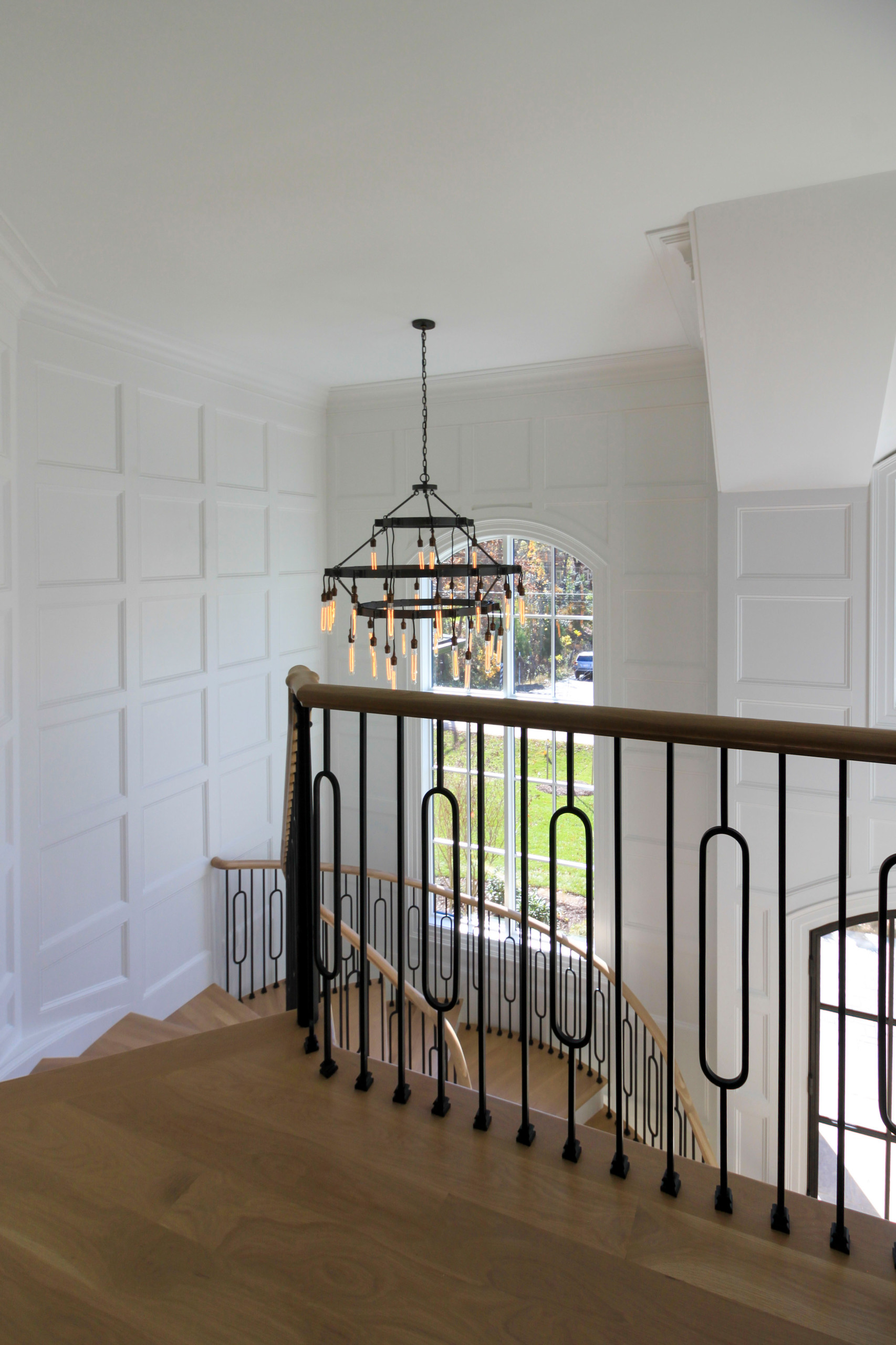 95_Remarkable and elegant floating elliptical staircase, McLean, VA 22101