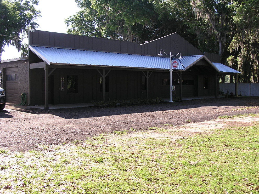 Nosbich Garage - Farmhouse - Garage - Tampa - by Macale Builders, Inc.
