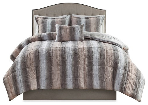 Madison Park Queen 4 Piece Faux Fur Comforter Set In Blush And