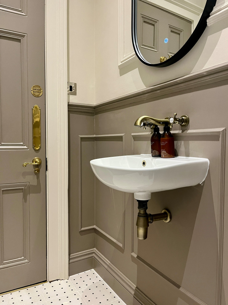 BVI London Office, Mayfair W1K - Ladies & Gents Toilets