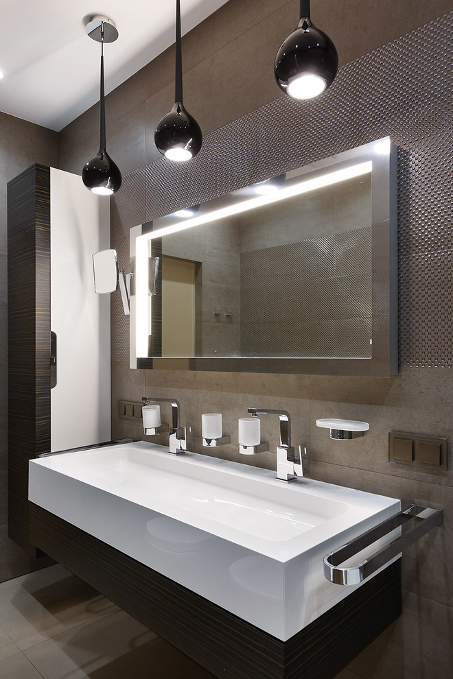 Photo of a mid-sized contemporary master bathroom in Moscow with flat-panel cabinets, brown tile, porcelain tile, brown walls, porcelain floors, a trough sink, dark wood cabinets, an undermount tub, a shower/bathtub combo, a bidet, brown floor and a shower curtain.