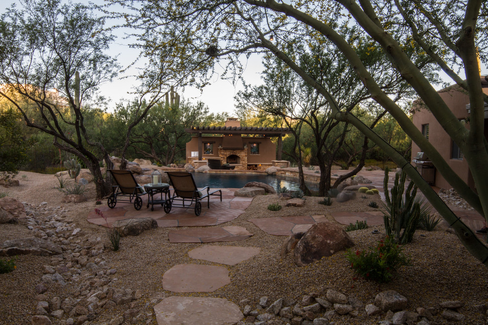 This is an example of a patio in Phoenix.