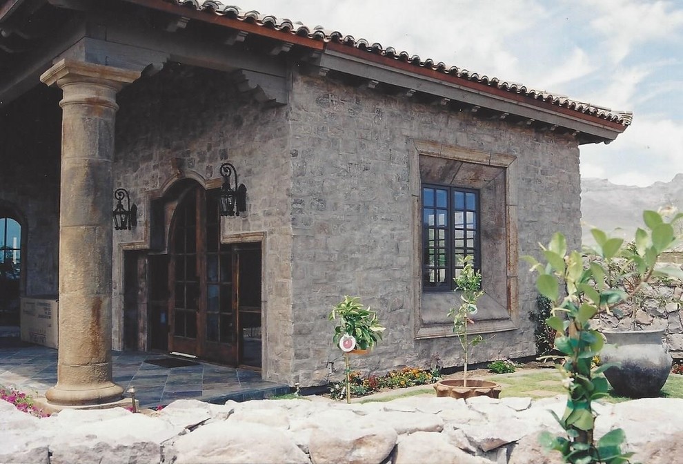 Rustic exterior home idea in Phoenix