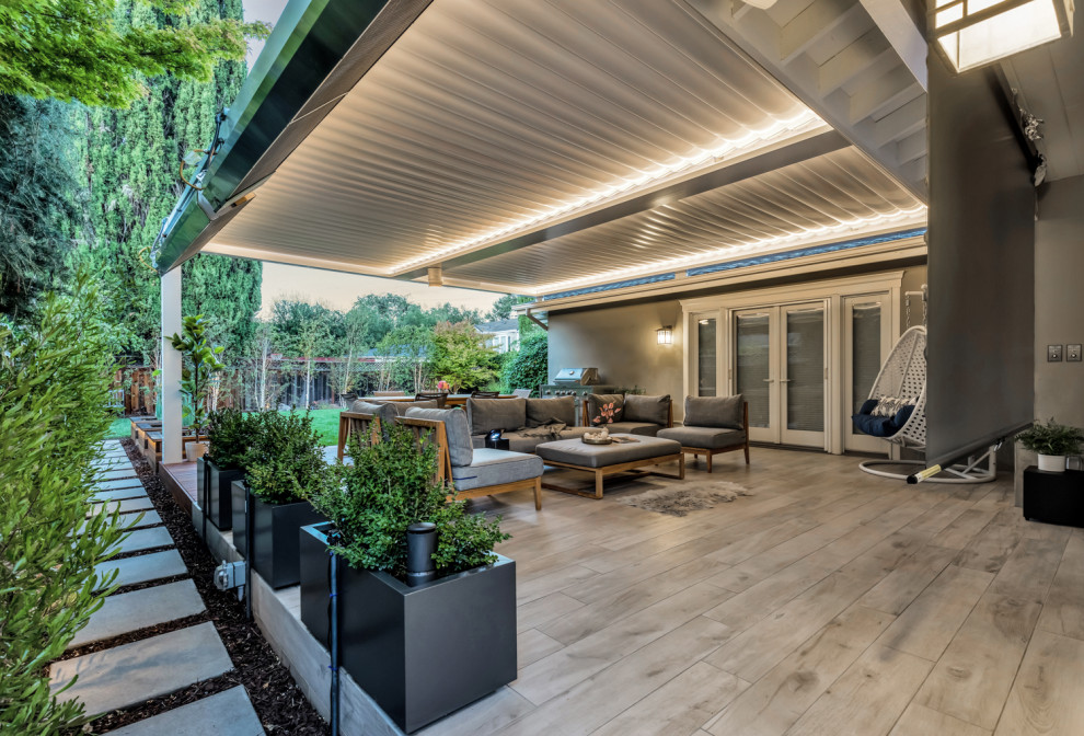 Custom Floating Pergola & Patio