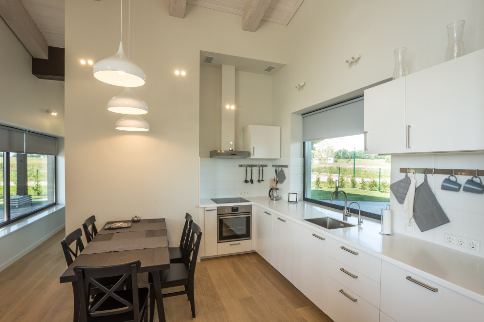 Земляничные поляны