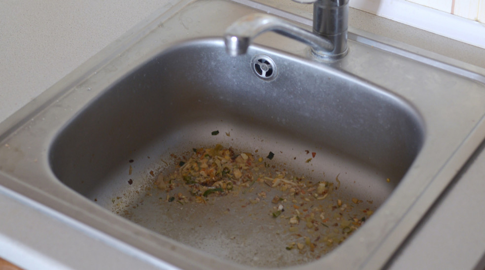 starchy food can cause the sink to clog