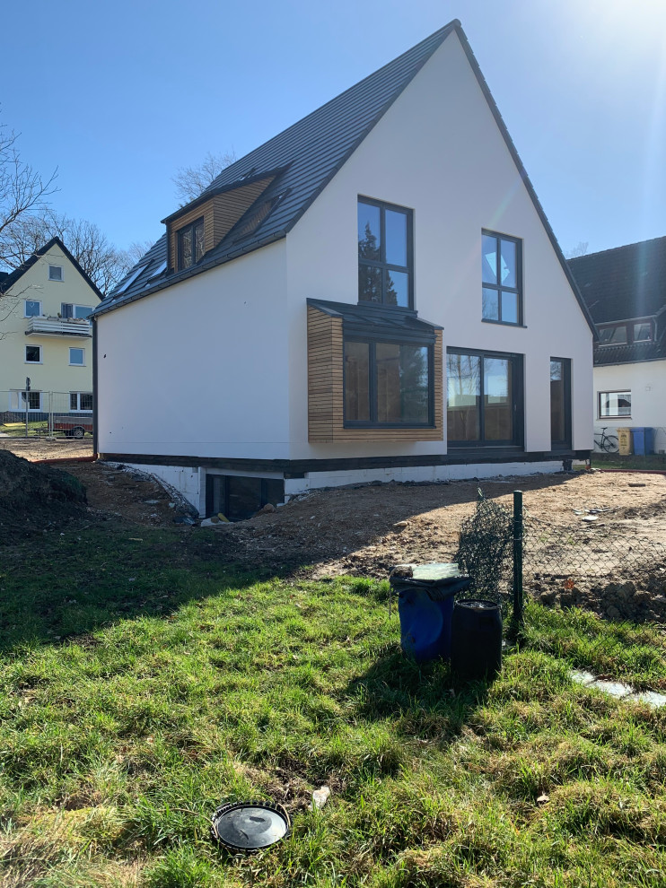 Gartenansicht mit Sitzerker