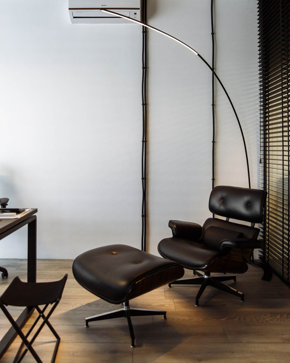 Build project. Office it company