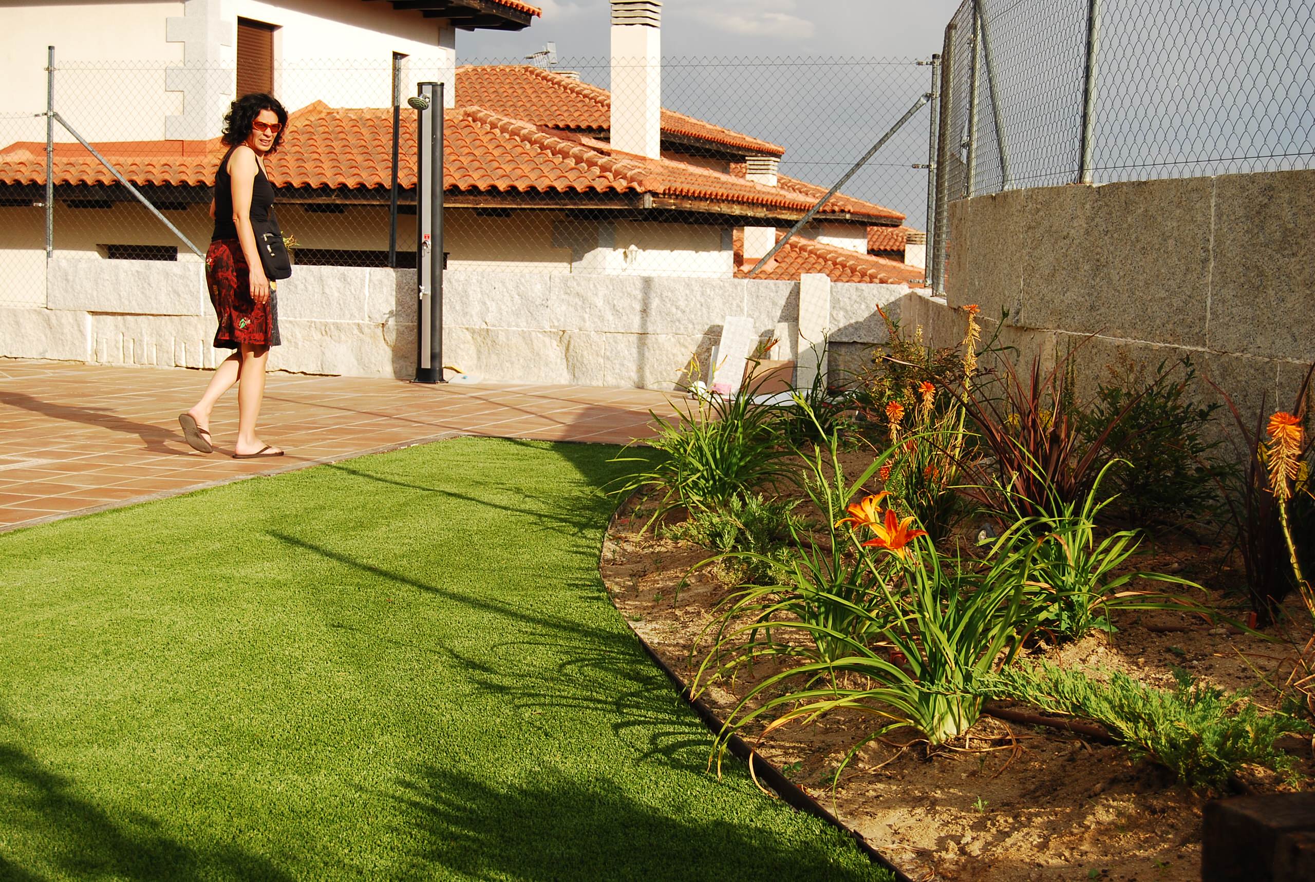 Un jardín accesible de mínimo mantenimiento