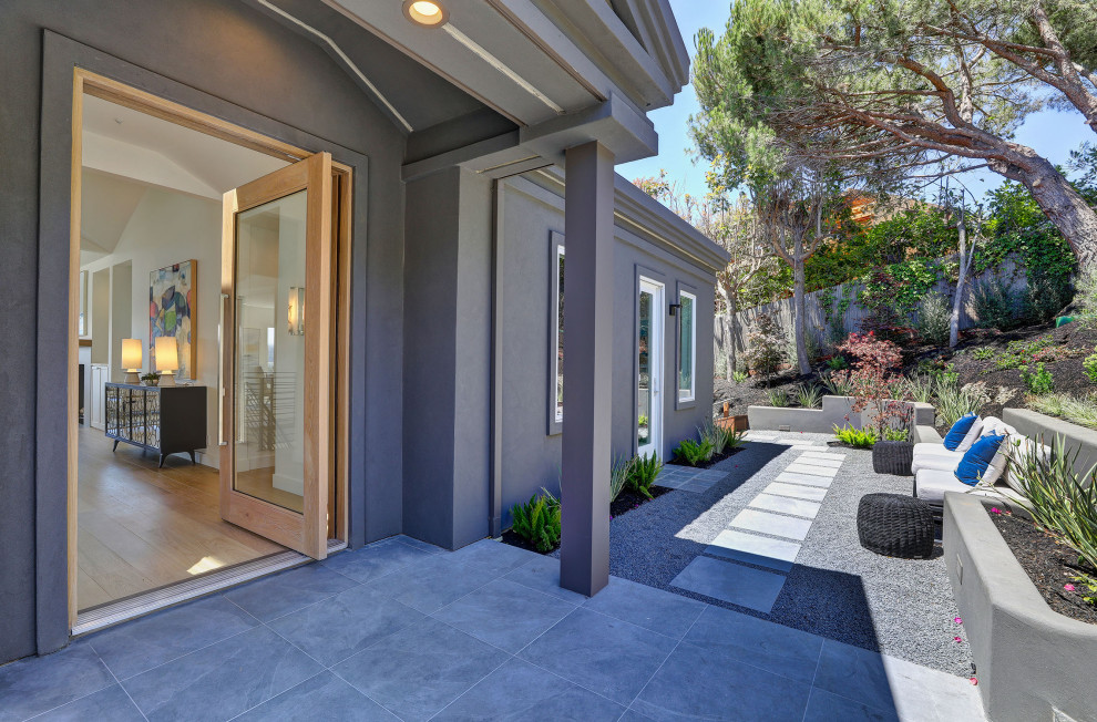 CONTEMPORARY CALM