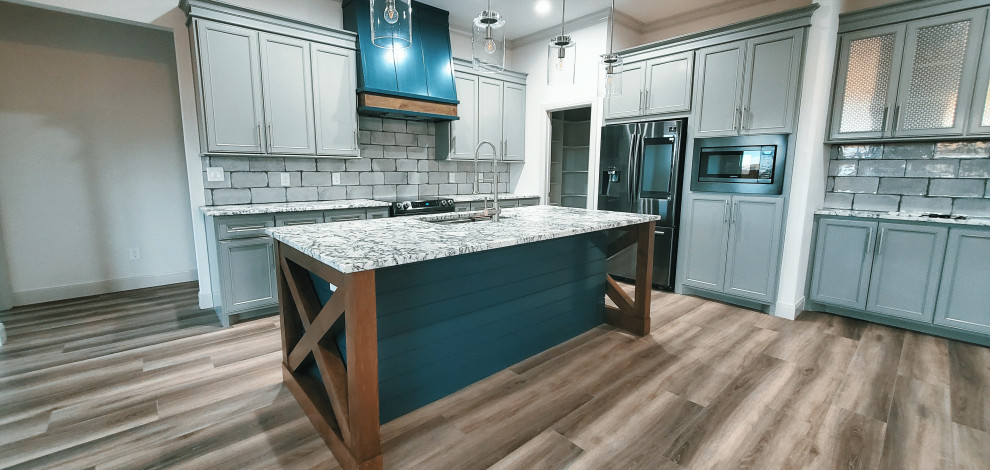 Custom Kitchens