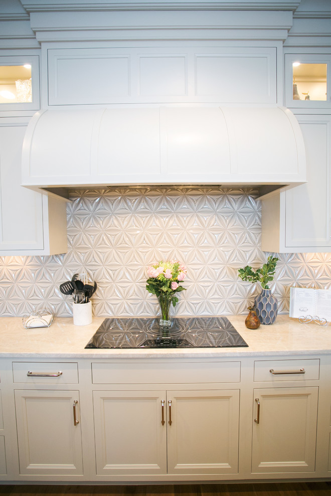 Example of a transitional kitchen design in Indianapolis