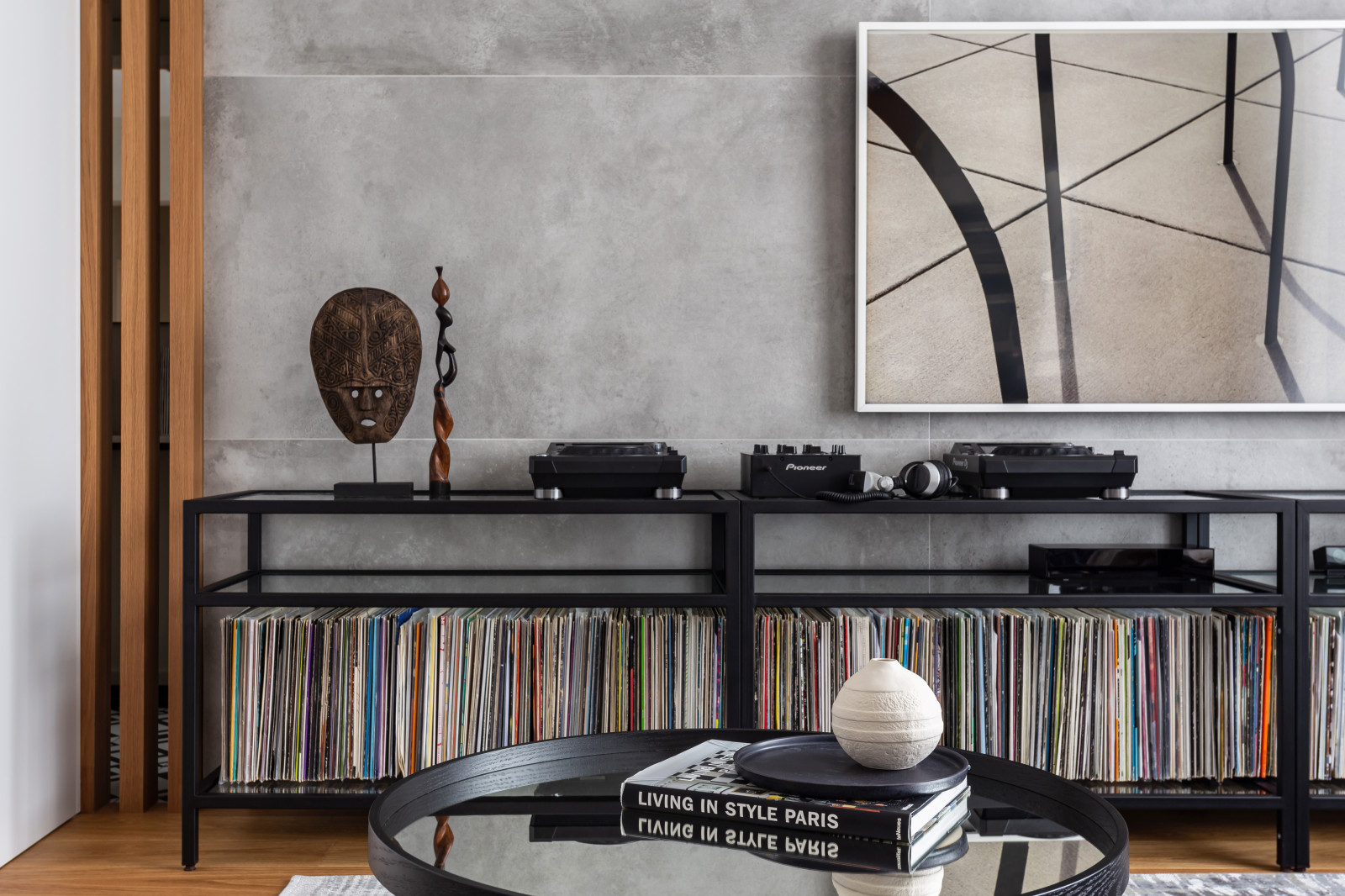 LightТверская