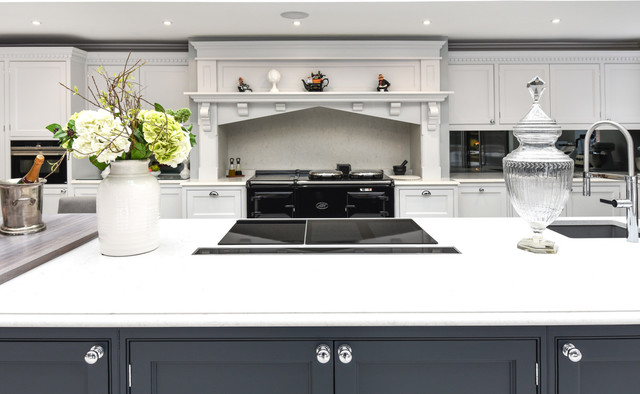 Handmade Bespoke Shaker Kitchen, Berkshire kitchen