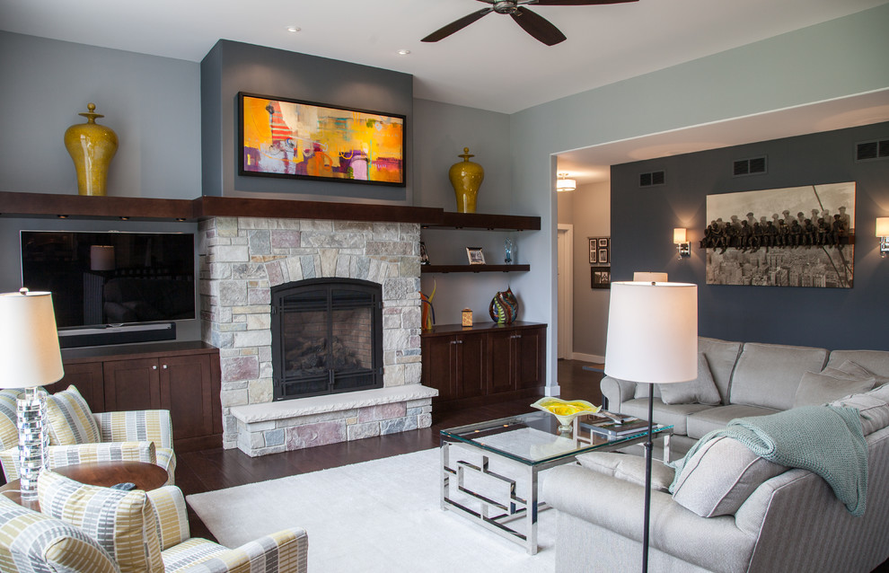 Home design - transitional home design idea