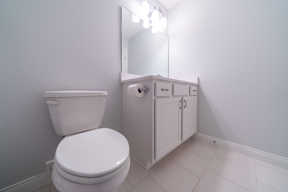 Bathroom - transitional bathroom idea in Cleveland