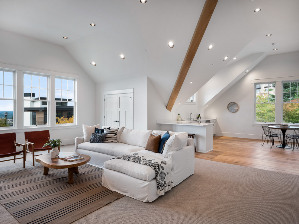 Inspiration for a transitional home design remodel in Seattle