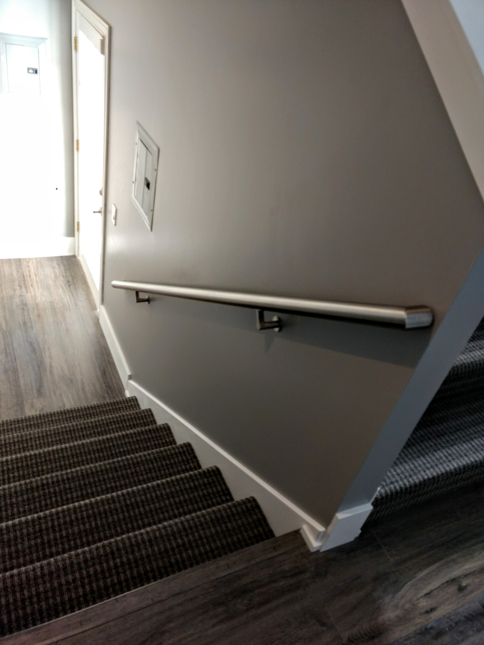 Round stainless handrail