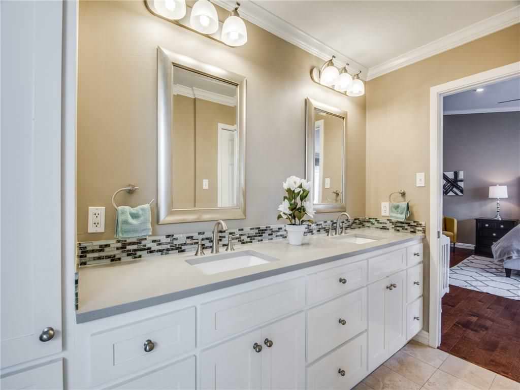 Dallas Home Cromwell