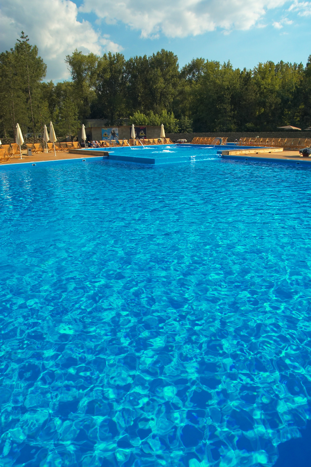 Бассейны уличные