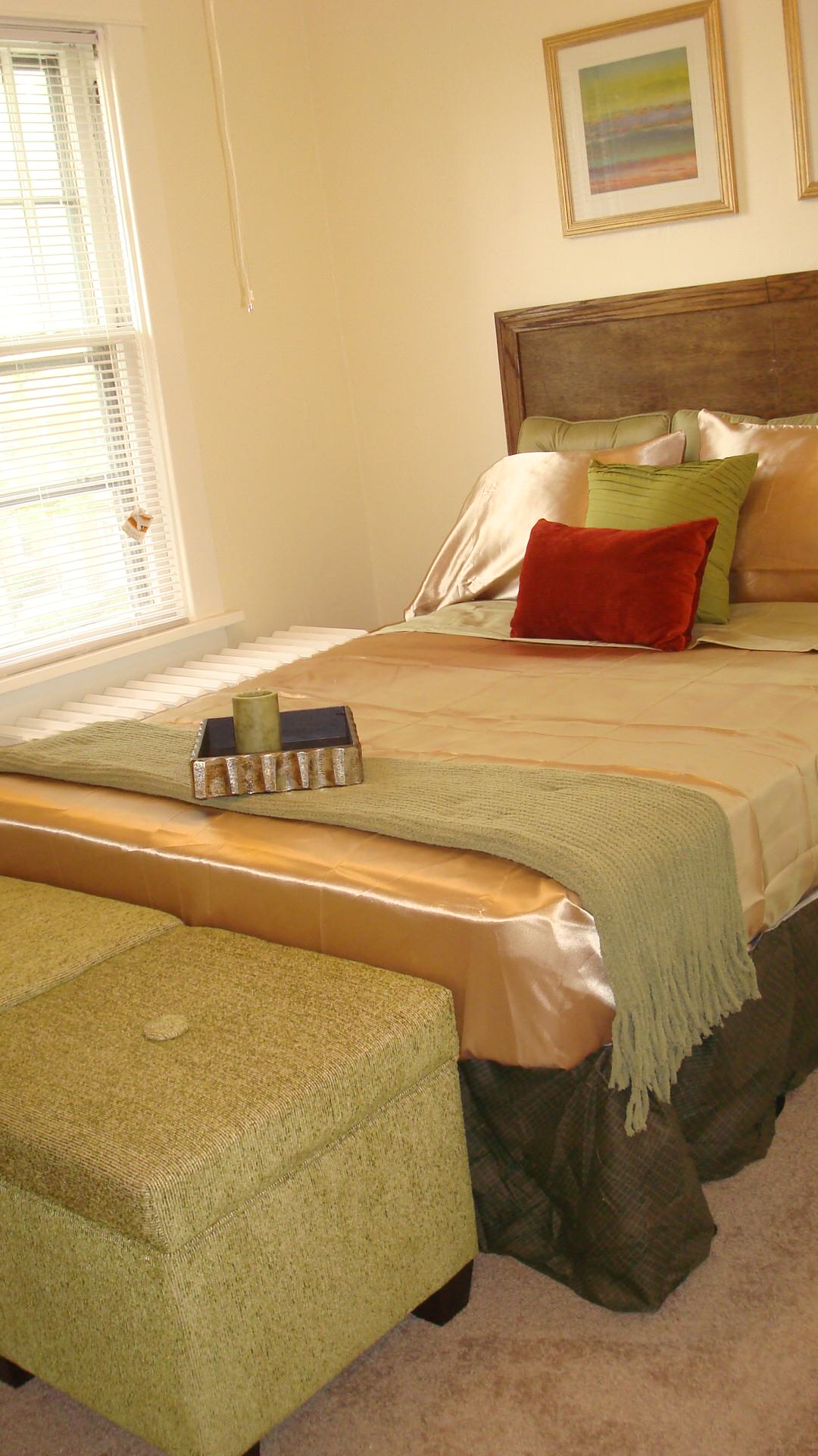 "Budget Friendly" Decorating and Staging