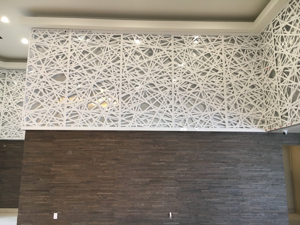Inspiration for a modern home design remodel in Los Angeles