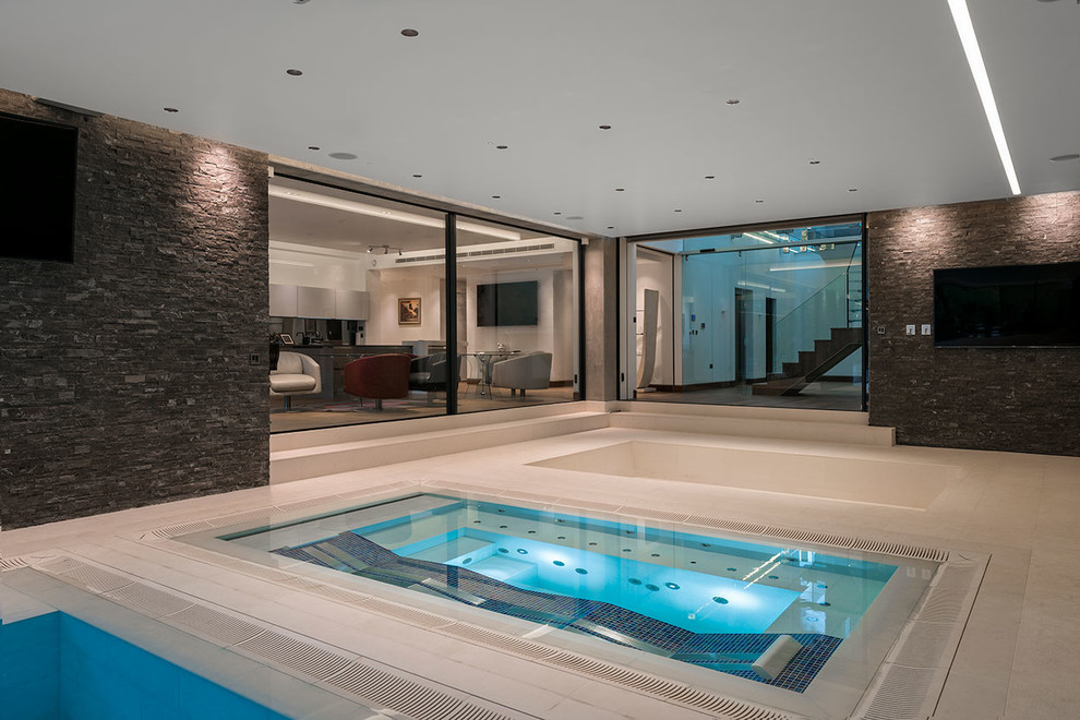 Contemporary pool in London.