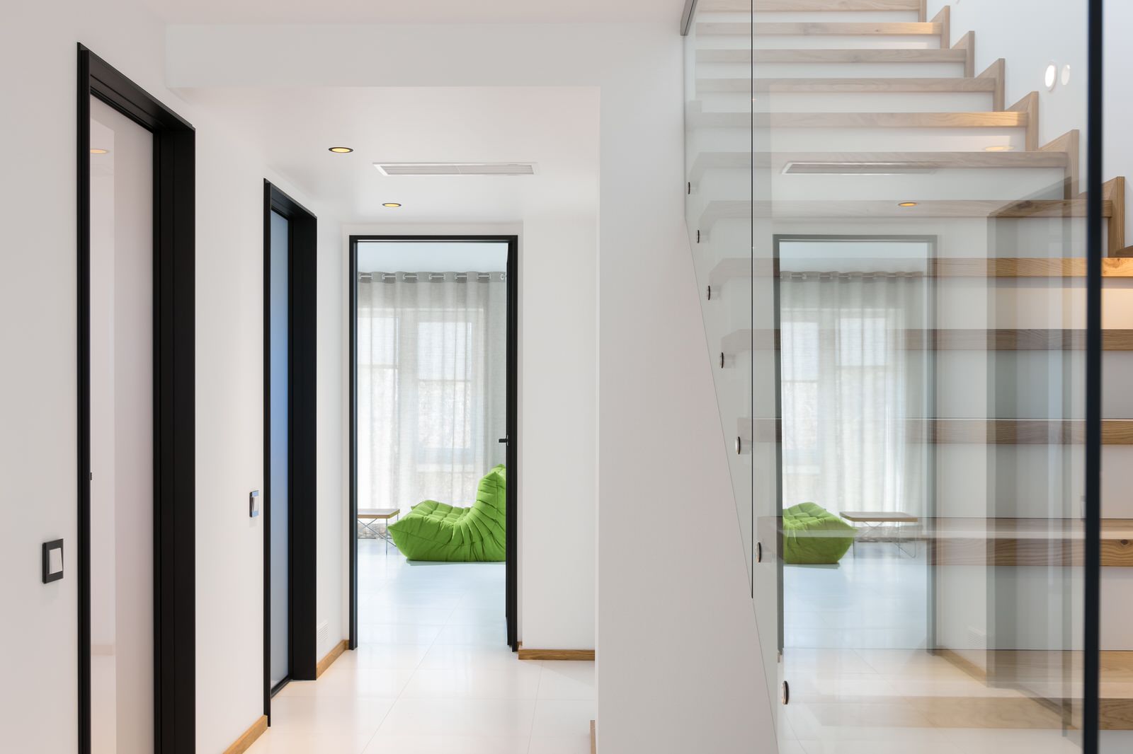 Дом у озера