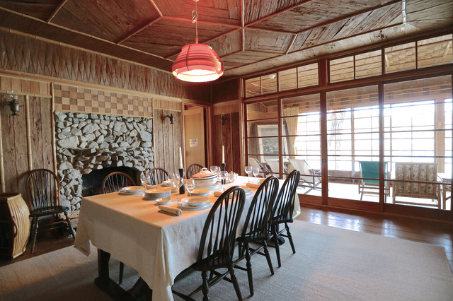 Italian Embassy Villa dining-room