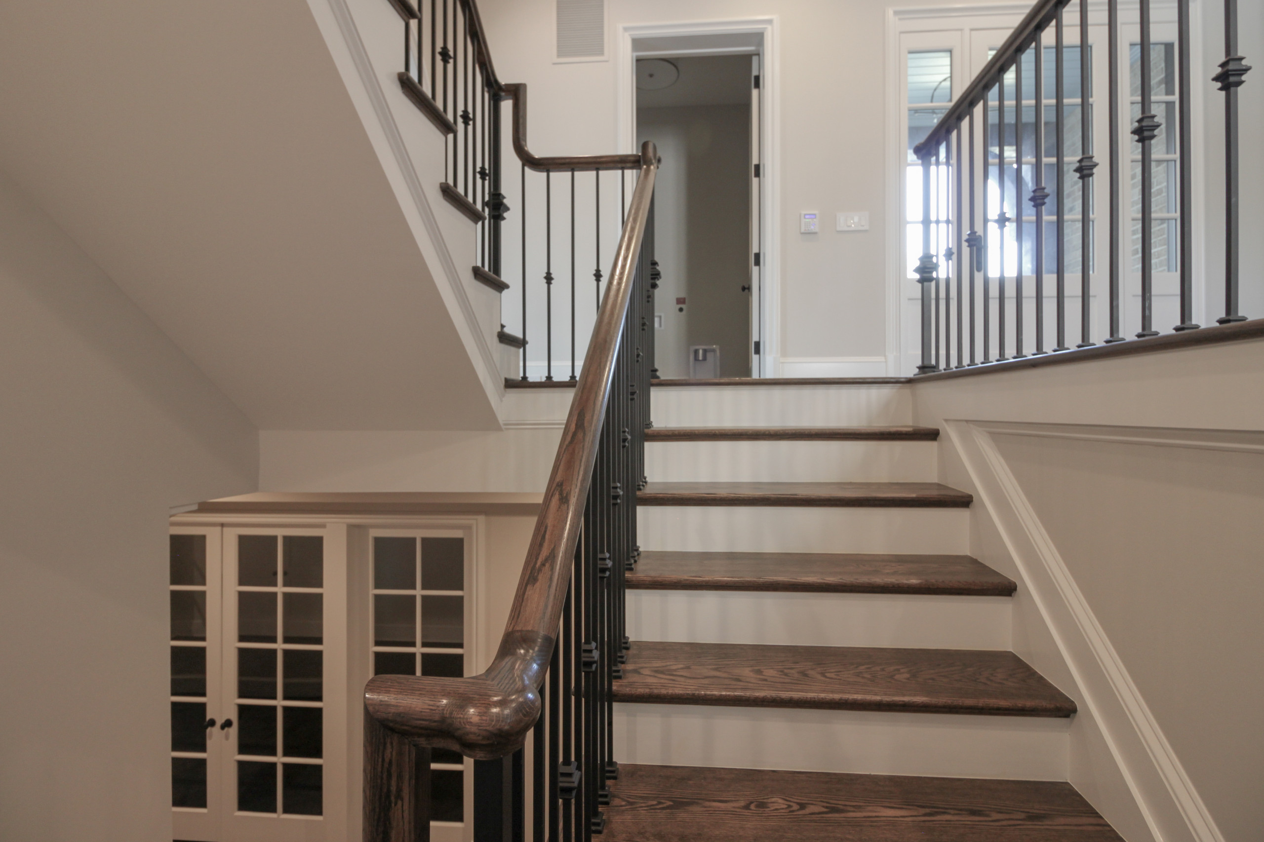 86_ Gorgeous Floating Curved Staircase, McLean VA 22066