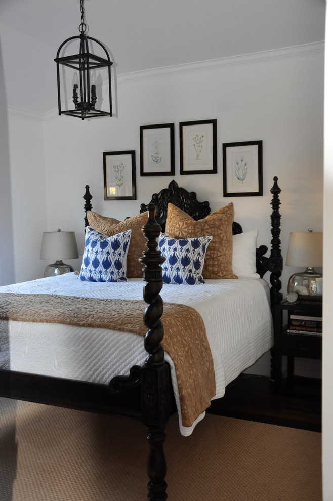 Inspiration for a transitional bedroom in San Francisco.