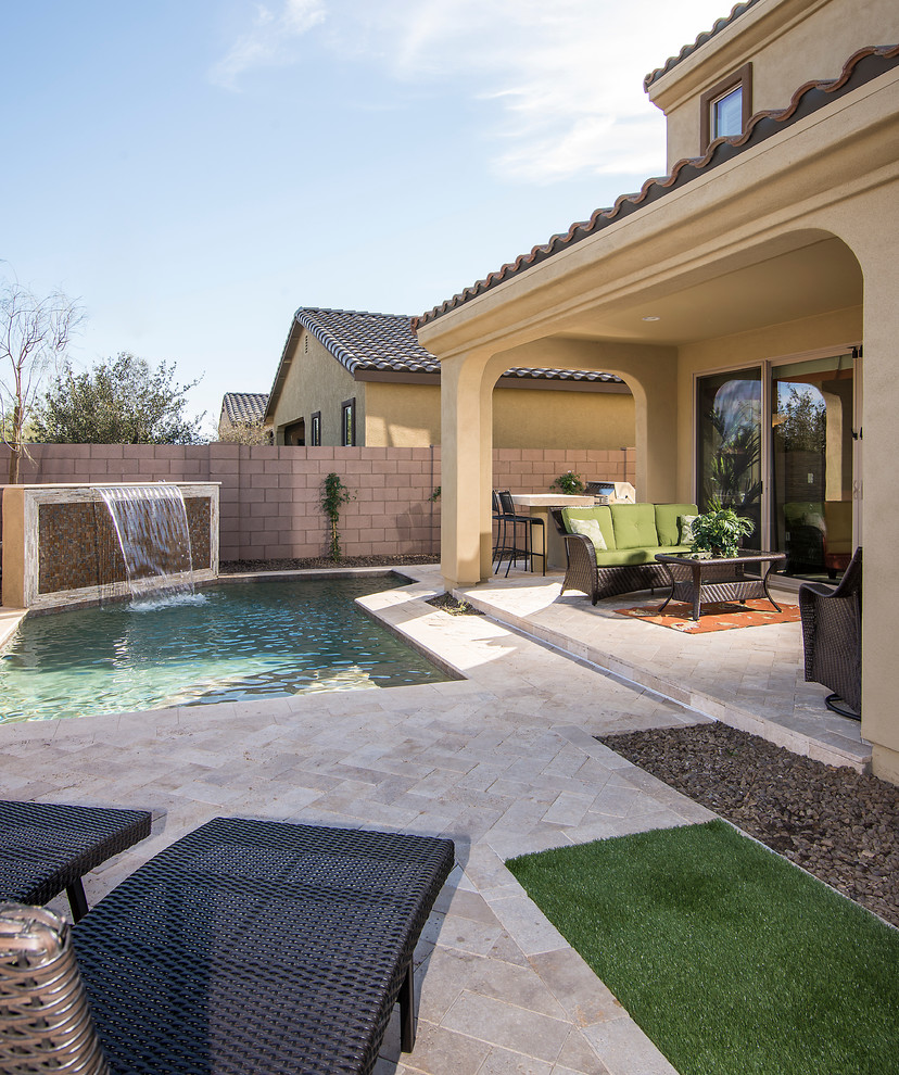 Transitional pool photo in Phoenix