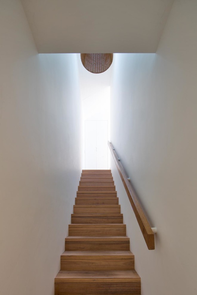 Photo of a contemporary staircase in Sydney.