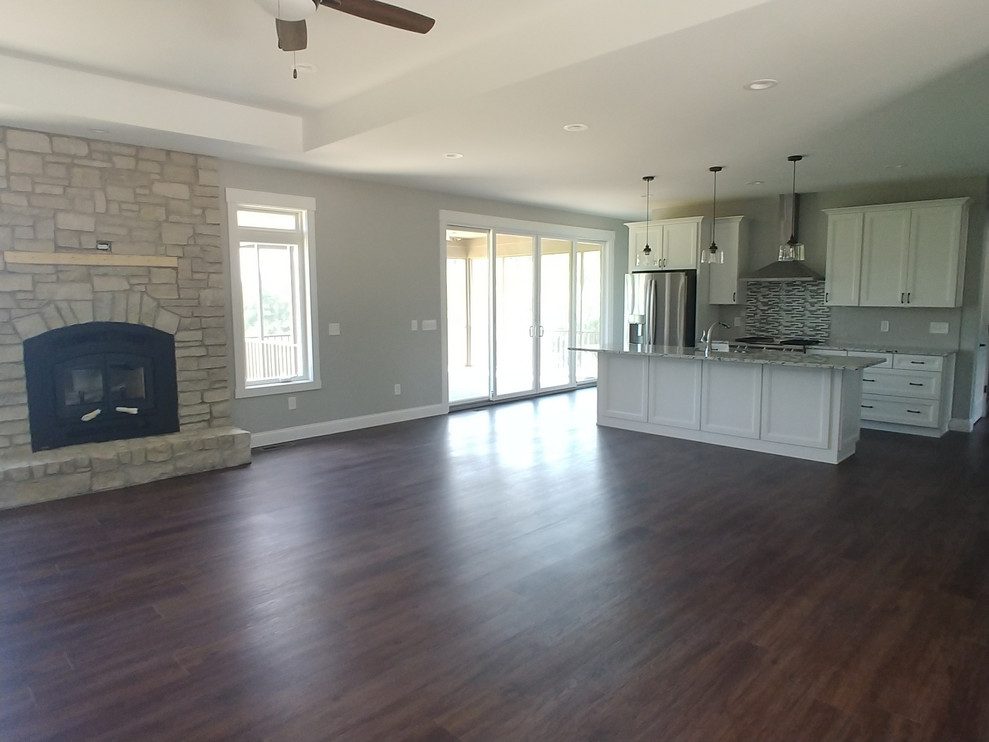 Home design - transitional home design idea in Cincinnati