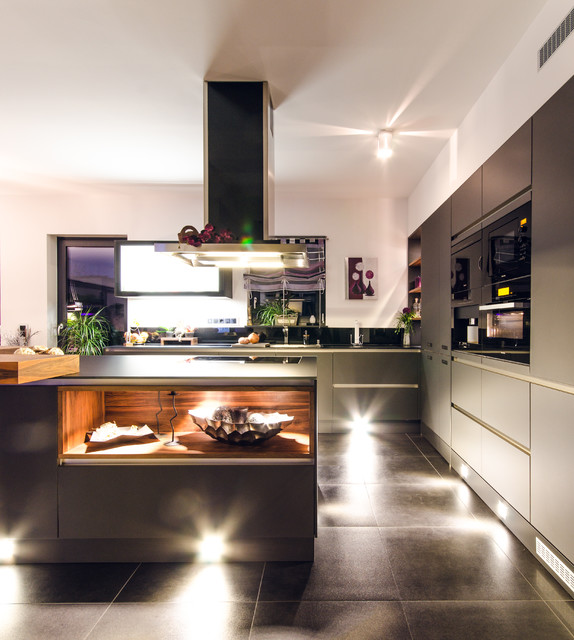Kuche Schwarz Matt Contemporary Kitchen Frankfurt By Kuchen Bohm Gmbh Houzz Ie