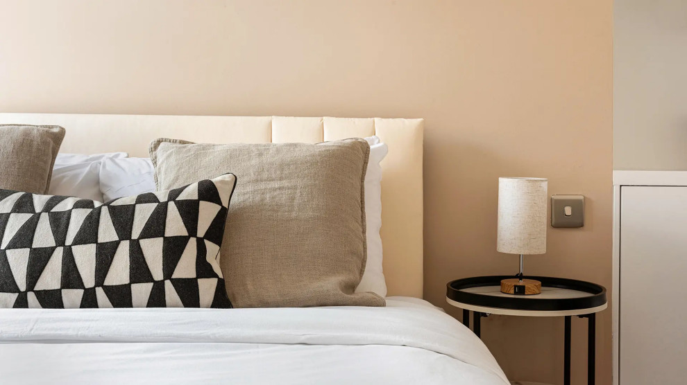 Refined Urban Luxury Apartment Interior Design in Central London