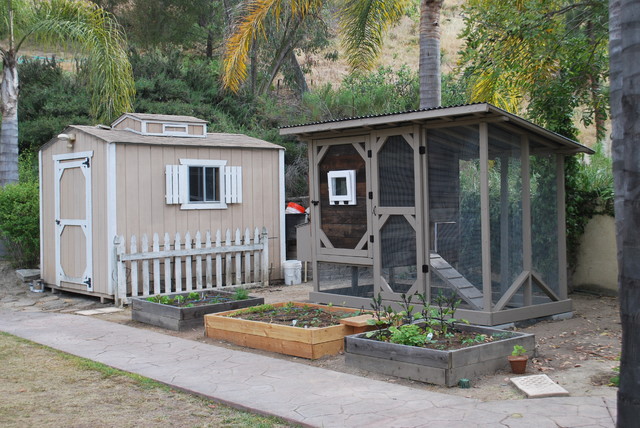 Reclaimed Wood Chicken Coop - Traditional - Landscape ...