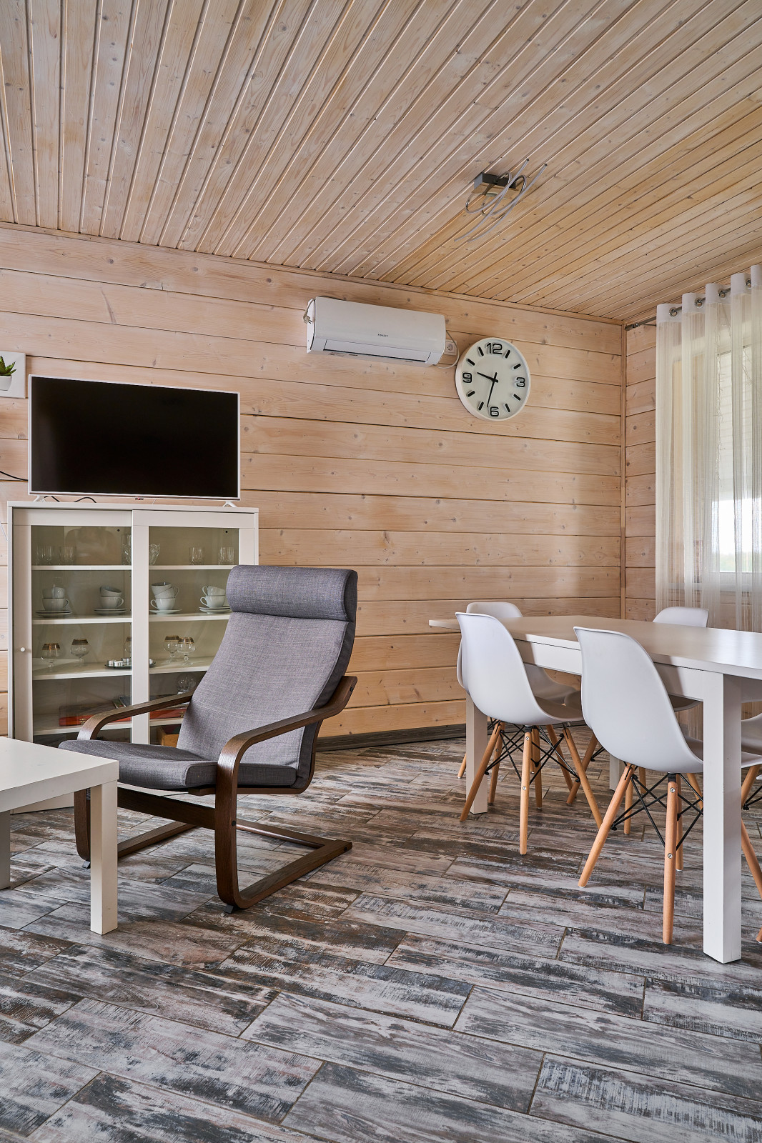 База отдыха Велигонты. Дом 170 м2. Ленинградская область.