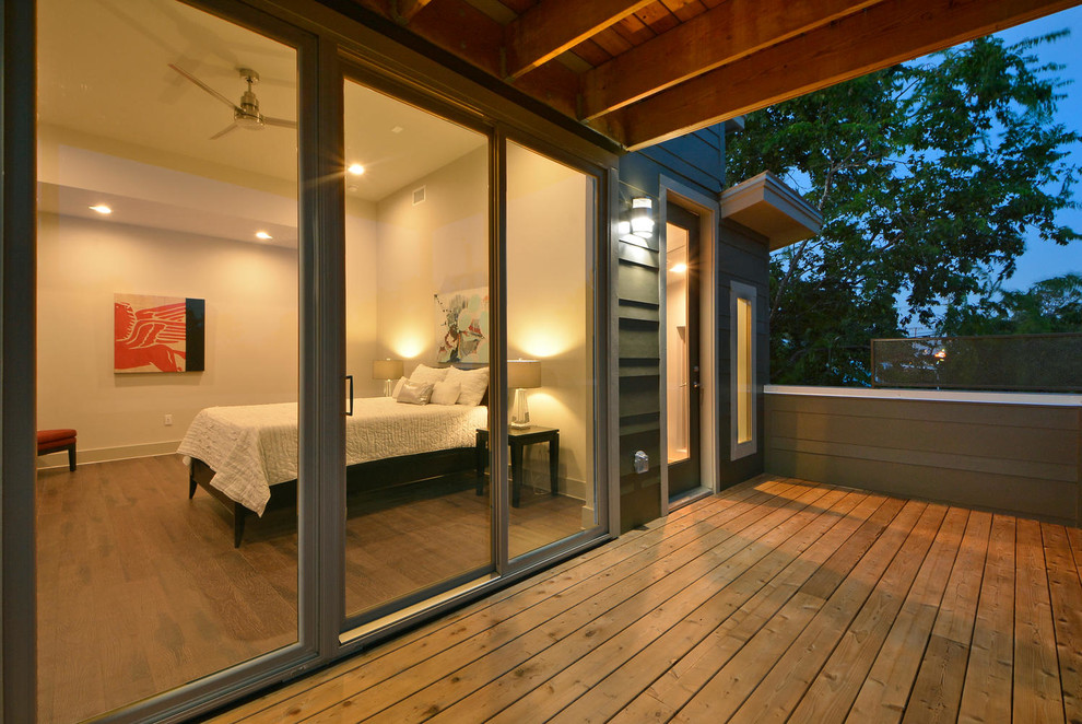 Example of a minimalist home design design in Austin
