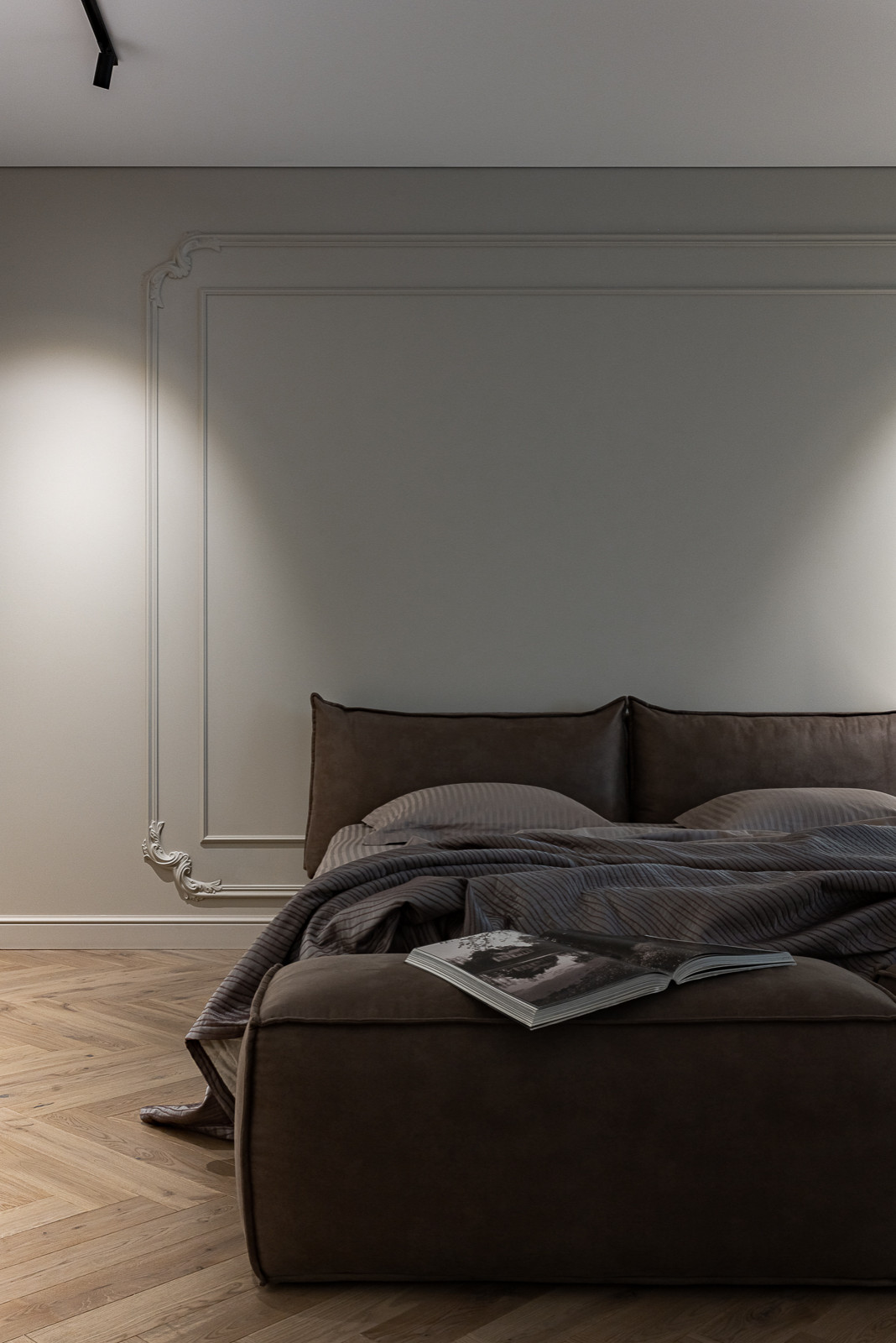 Просторная квартира с ноткой Парижского шика