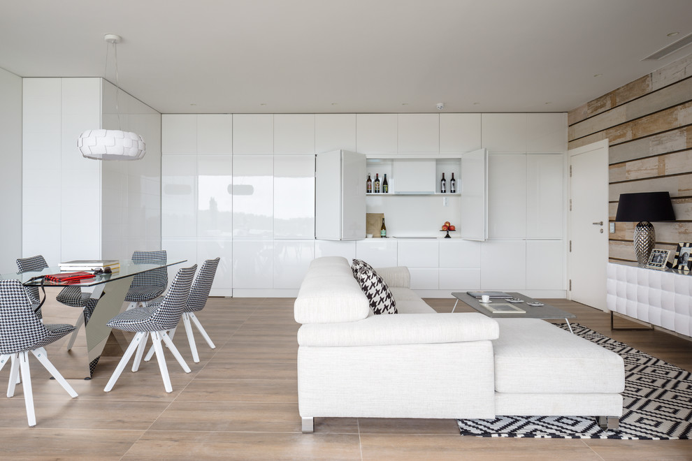 This is an example of a contemporary living room in Alicante-Costa Blanca.