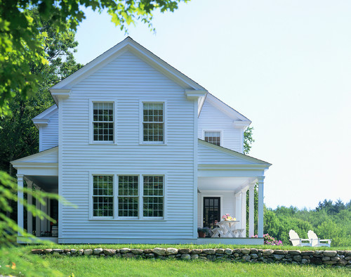 American Farmhouse Vs Modern, Modern Farmhouse Style Architecture
