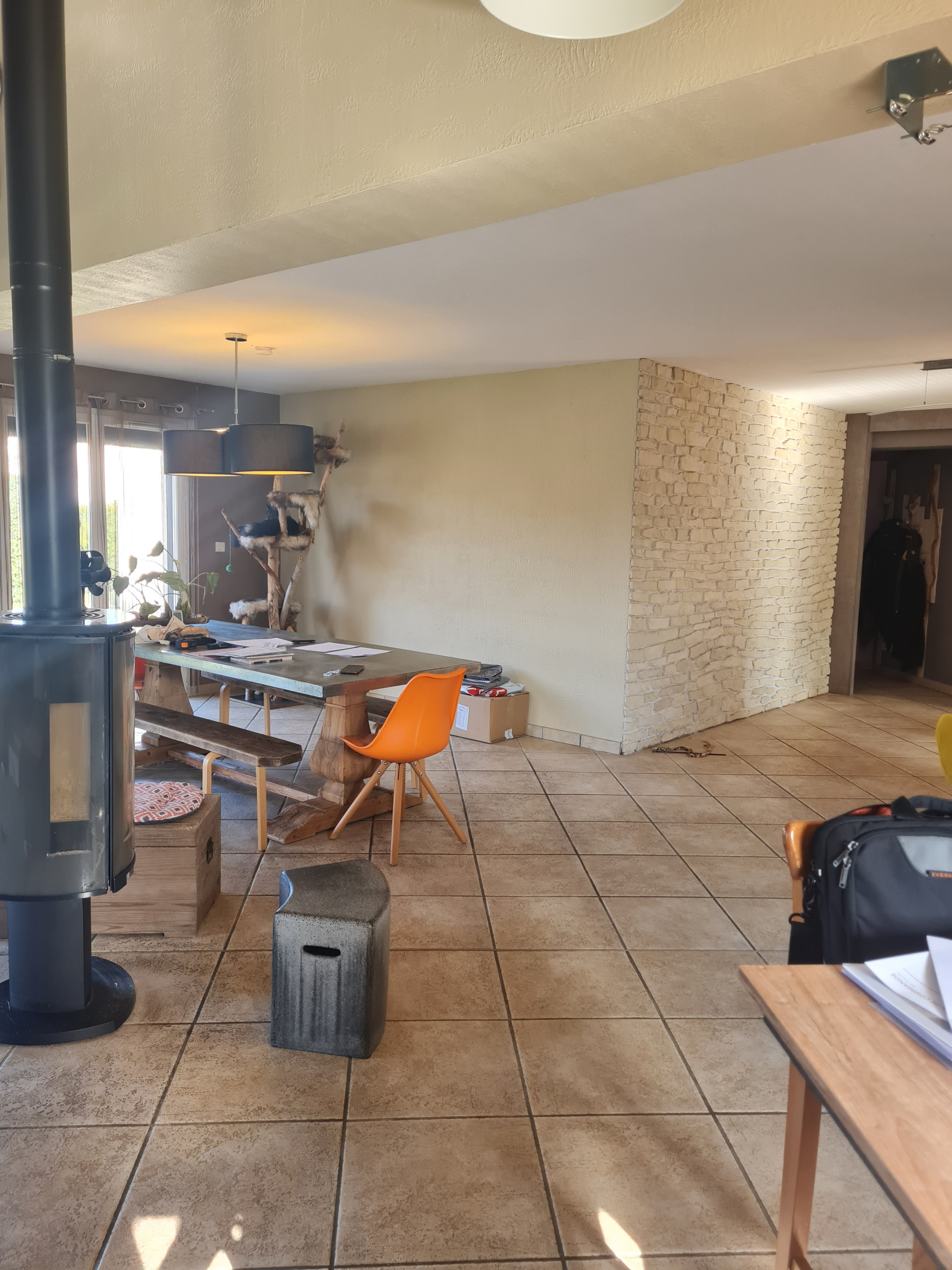 Rénovation Complète et Nouvelle Identité pour une Maison Individuelle