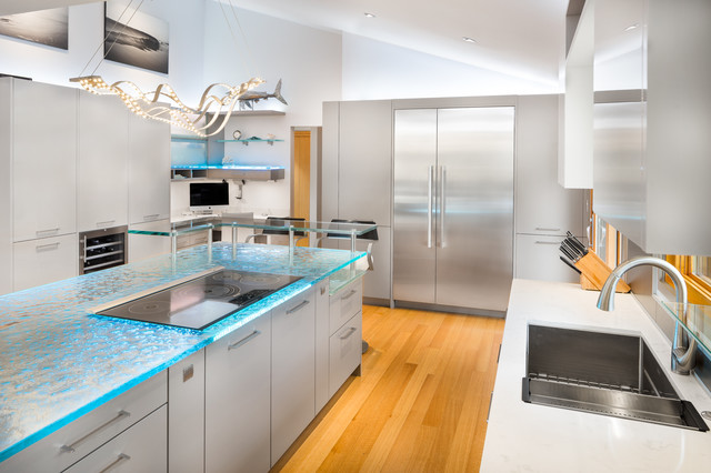 Electric Range Inside Cast Glass Countertops In A Luxury