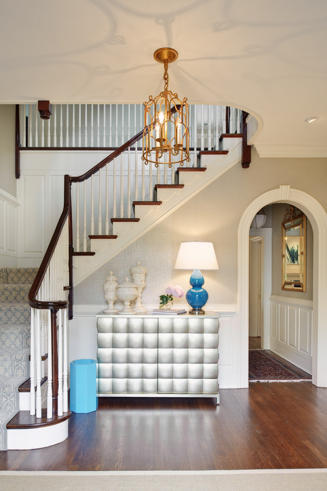 Design ideas for a traditional wood l-shaped staircase in Richmond.